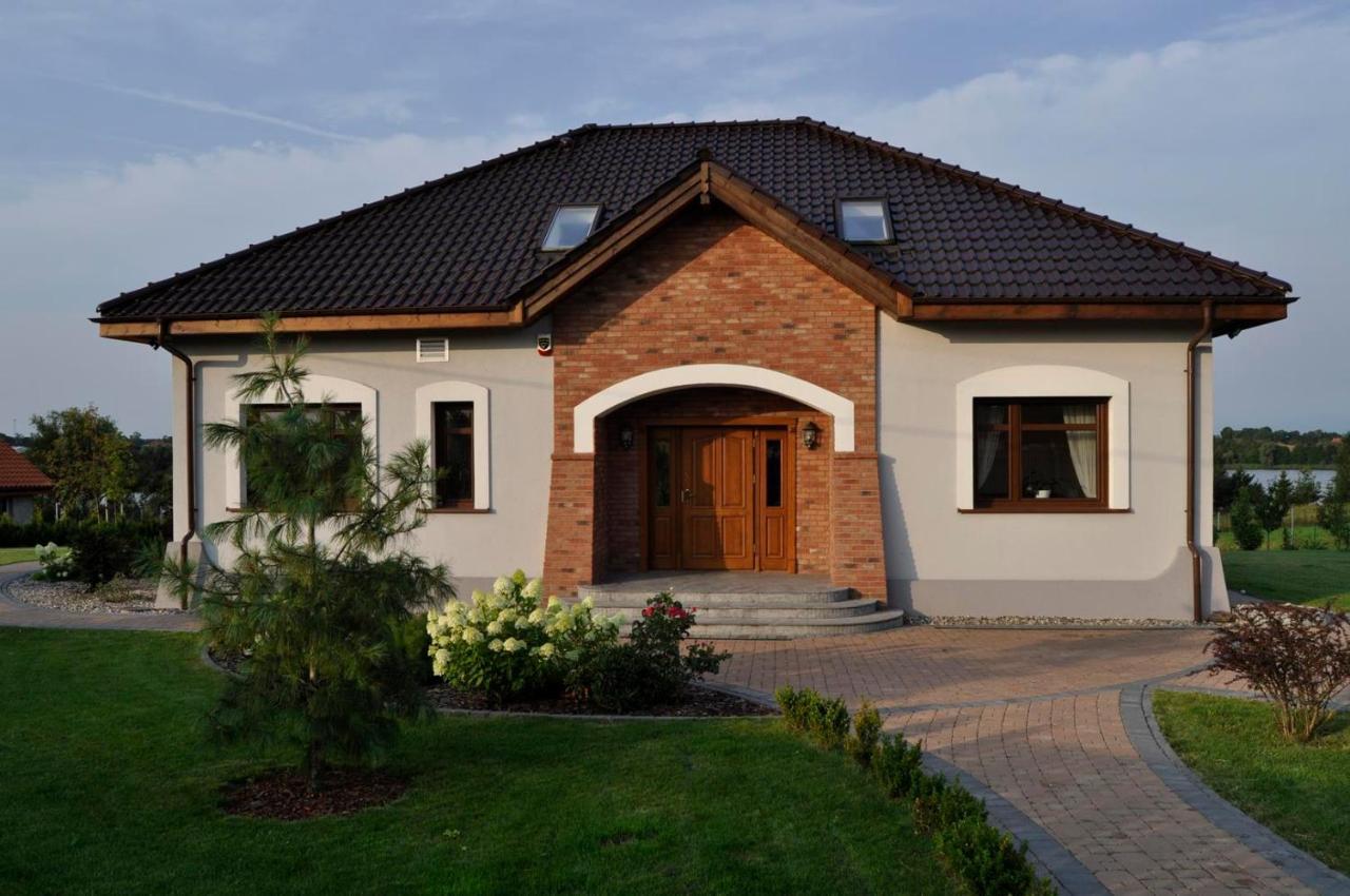 Dom Nad Jeziorem Jeziorany Exterior foto
