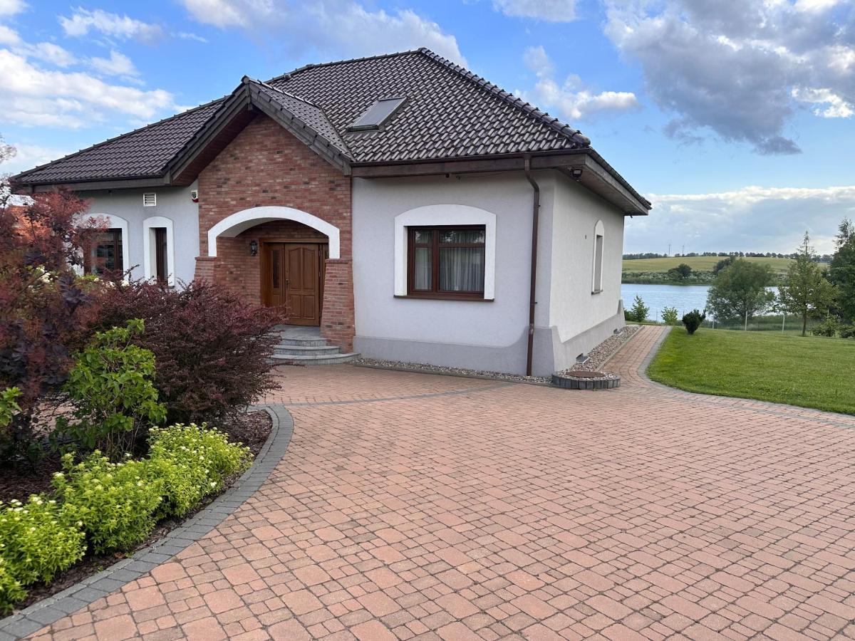 Dom Nad Jeziorem Jeziorany Exterior foto